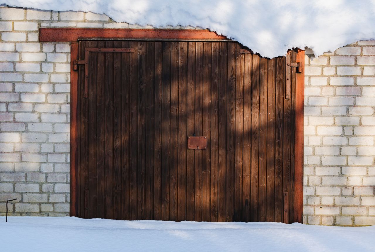 Garage door service in Santa Maria, CA